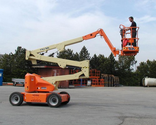 JLG E450AJ